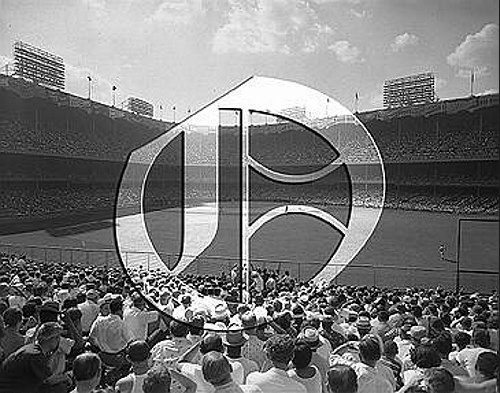 Old Timers day at Yankee Stadium56N0362